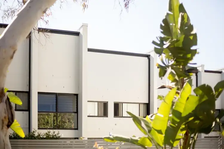 201/215 Waterloo Road, Marsfield NSW 2122