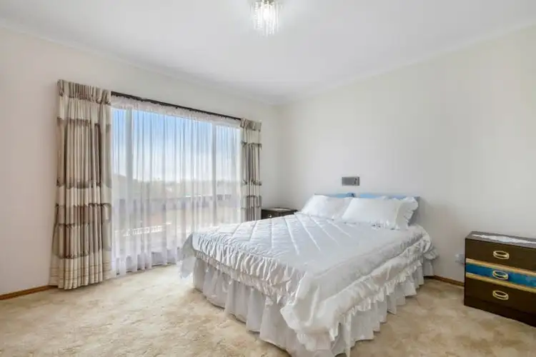 Sixth view of Homely house listing, 31 Lockwood Grove, Thomastown VIC 3074