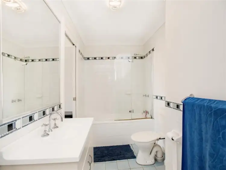 Fifth view of Homely house listing, 2/11 Brunswick Street, East Maitland NSW 2323