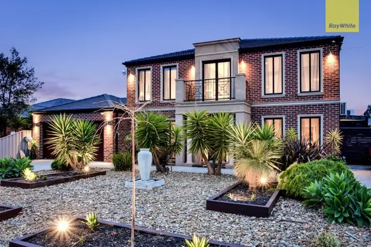 9 Montpellier Drive, Hillside VIC 3037