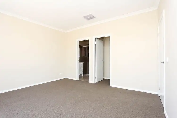 Seventh view of Homely house listing, 47 Allumba Way, Wollert VIC 3750