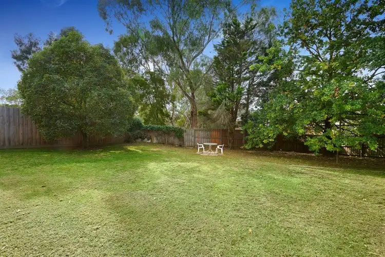 Third view of Homely house listing, 2 Liddell Court, Mount Waverley VIC 3149