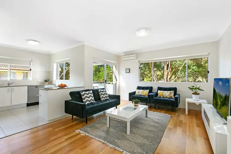 Main view of Homely apartment listing, 15/11-13 Holborn Avenue, Dee Why NSW 2099