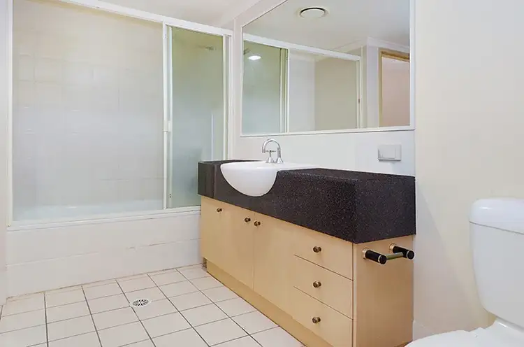 Fourth view of Homely house listing, 2/289 Harcourt Street, Teneriffe QLD 4005
