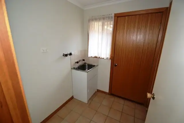 Sixth view of Homely house listing, 4/10 President Street, Seymour VIC 3660