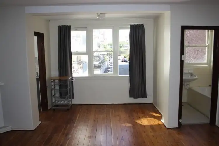 Second view of Homely studio listing, 26/7 Greenknowe Avenue, Elizabeth Bay NSW 2011