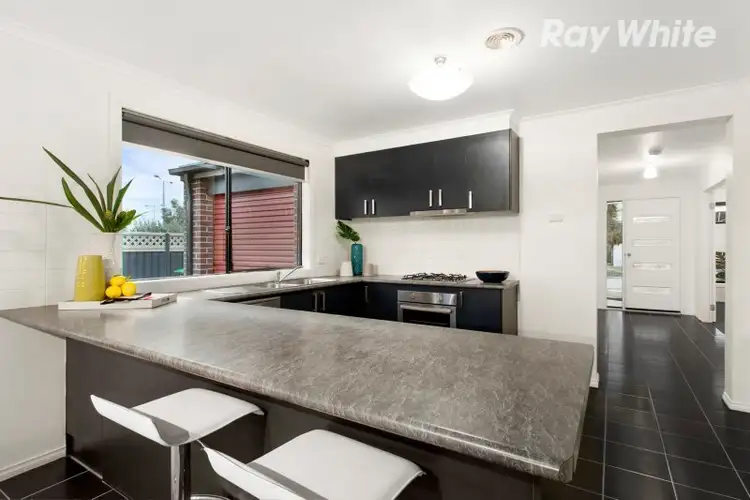 Fifth view of Homely house listing, 23 Dianella Close, Pakenham VIC 3810