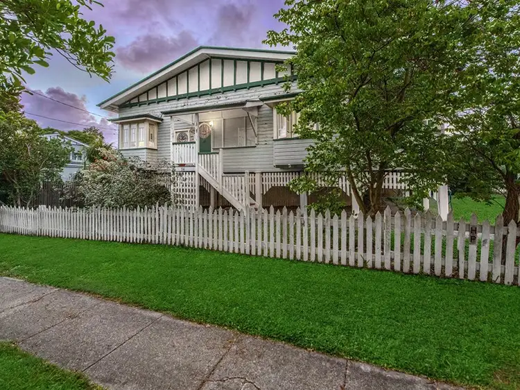 34 Lanham Avenue, Grange QLD 4051
