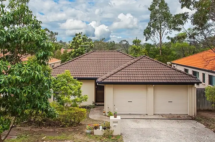 10 Berkshire Place, Springfield Lakes QLD 4300
