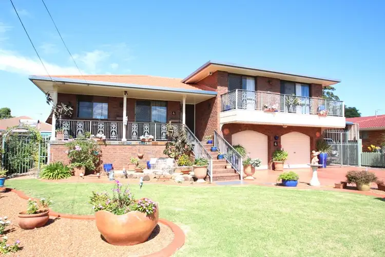 4 Cambridge Street, Harristown QLD 4350