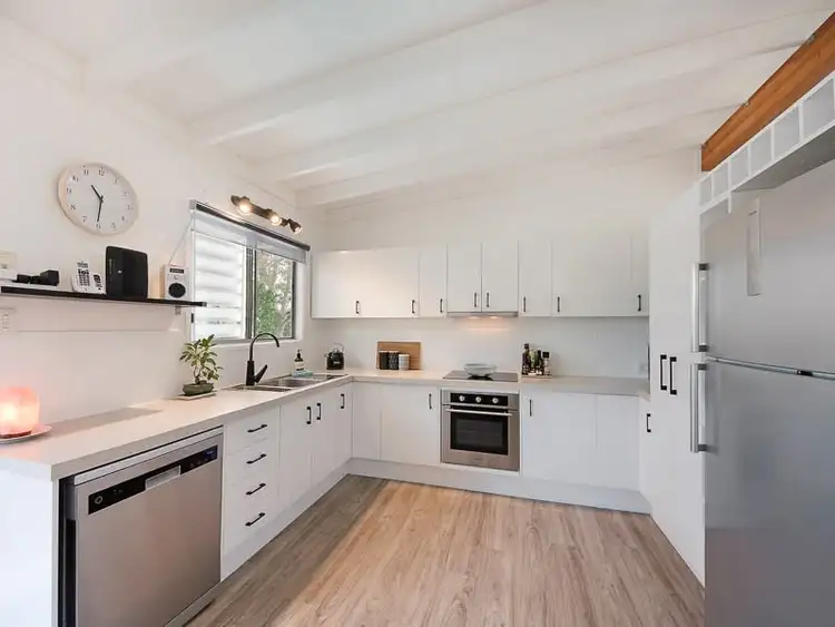Fifth view of Homely house listing, 8 Waratah Street, Albany Creek QLD 4035