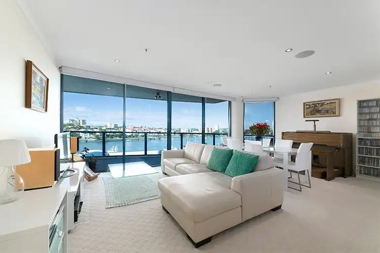 Fifth view of Homely apartment listing, 22/8 Goodwin Street, Kangaroo Point QLD 4169