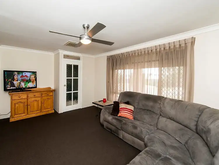 Seventh view of Homely house listing, 8 Challenger Drive, Thornlie WA 6108