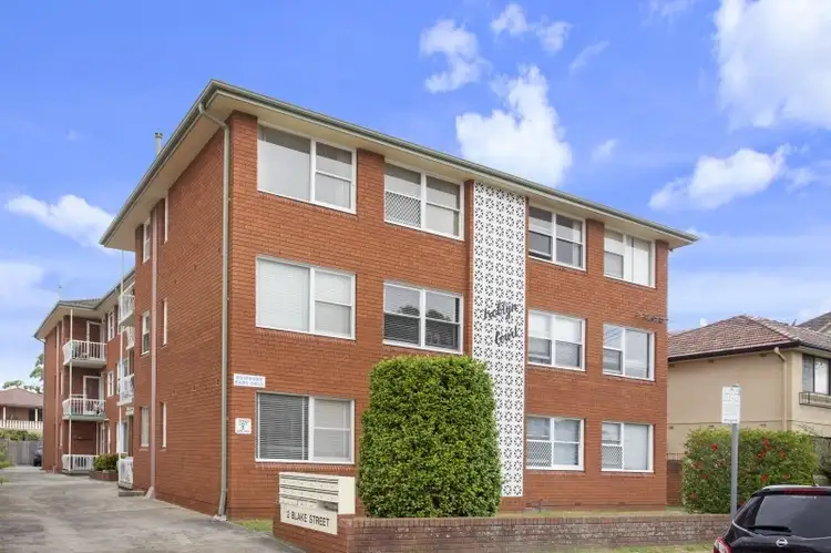 11/2 Blake Street, Kogarah NSW 2217
