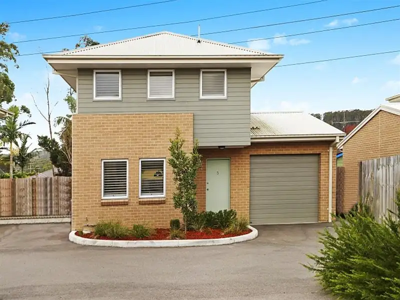 Main view of Homely townhouse listing, 5/1-9 Burns Street, Ourimbah NSW 2258