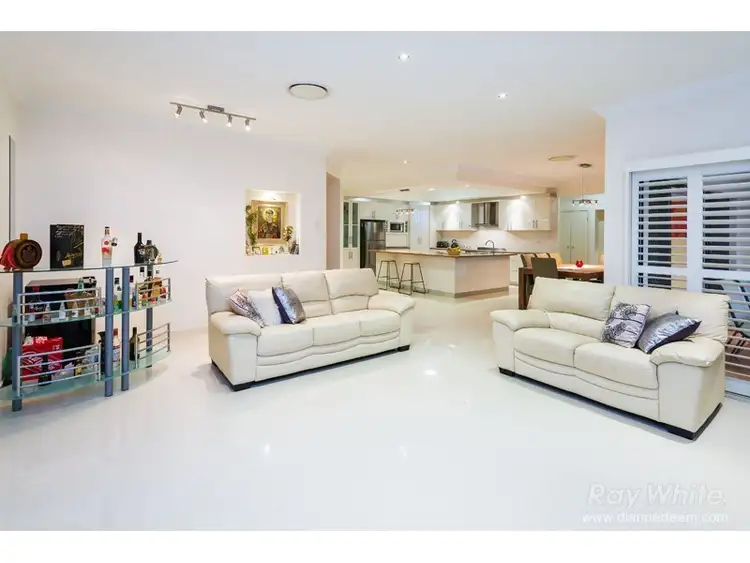 Sixth view of Homely house listing, 10 Avonlea Place, Eight Mile Plains QLD 4113