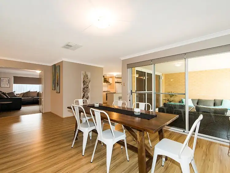 21 Lagoon Pass, Baldivis WA 6171