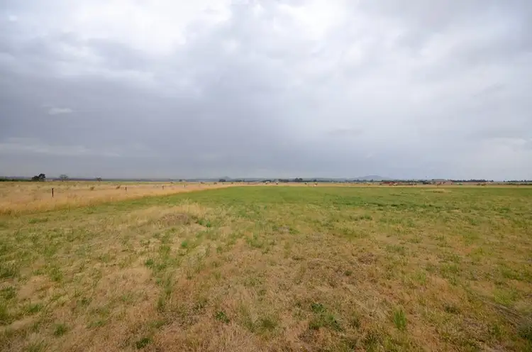 933 Sebastopol-Smythesdale Road, Ross Creek VIC 3351