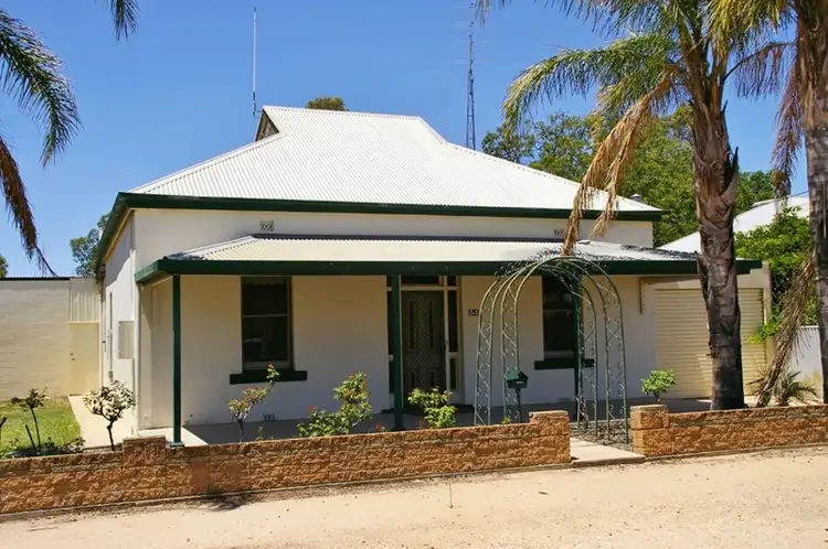 54 Thirteenth Street, Renmark SA 5341