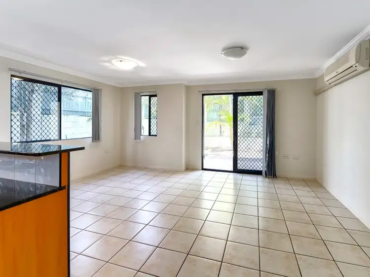 Fourth view of Homely townhouse listing, 4/108 Richmond Road, Morningside QLD 4170