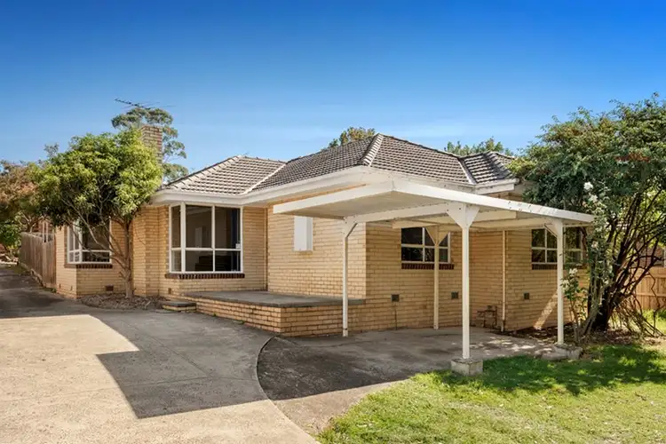 1/3 Larissa Avenue, Ringwood VIC 3134