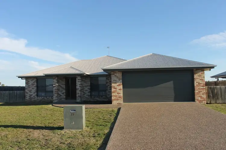 27 Diggers Drive, Dalby QLD 4405