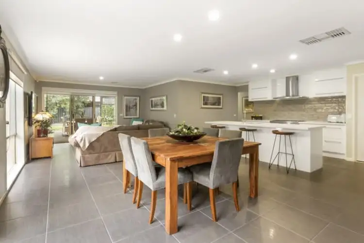 Second view of Homely house listing, 25 Hindmarsh Drive, Manor Lakes VIC 3024