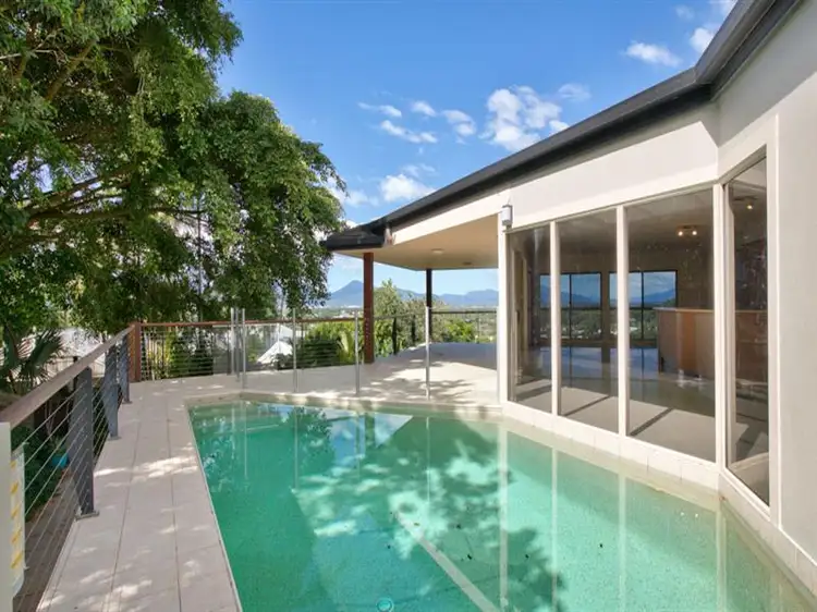 6 Aldinga Close, Whitfield QLD 4870