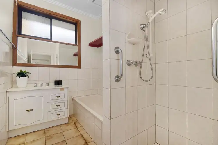 Seventh view of Homely house listing, 252 Arthur Street, Fairfield VIC 3078