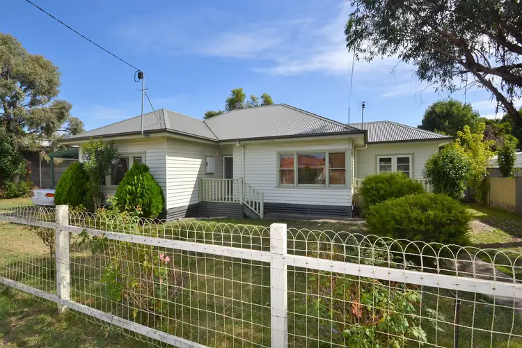 17 Watson Street, Seymour VIC 3660
