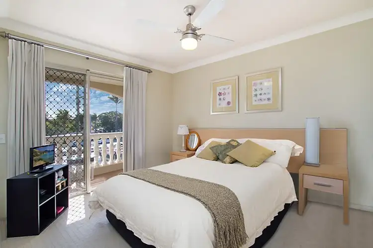 Fourth view of Homely unit listing, 4/2363 - 2365 Gold Coast Highway, Mermaid Beach QLD 4218