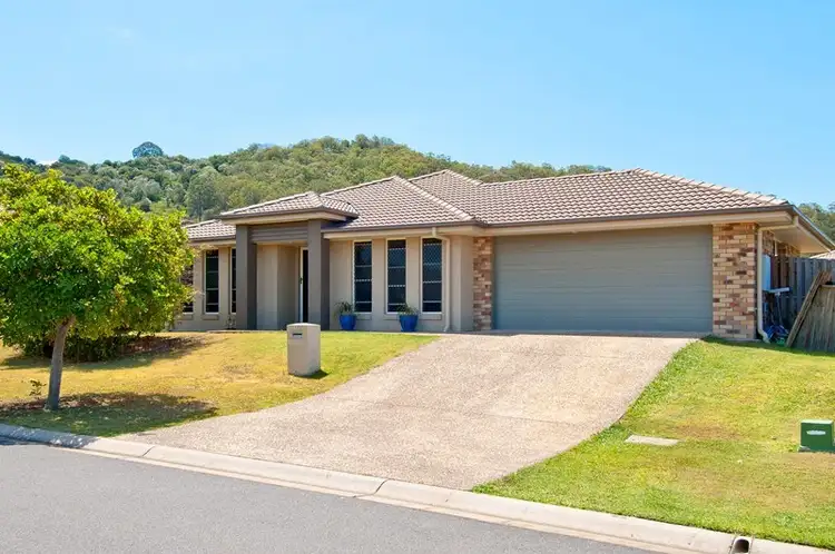 17 Vista Circuit, Bahrs Scrub QLD 4207