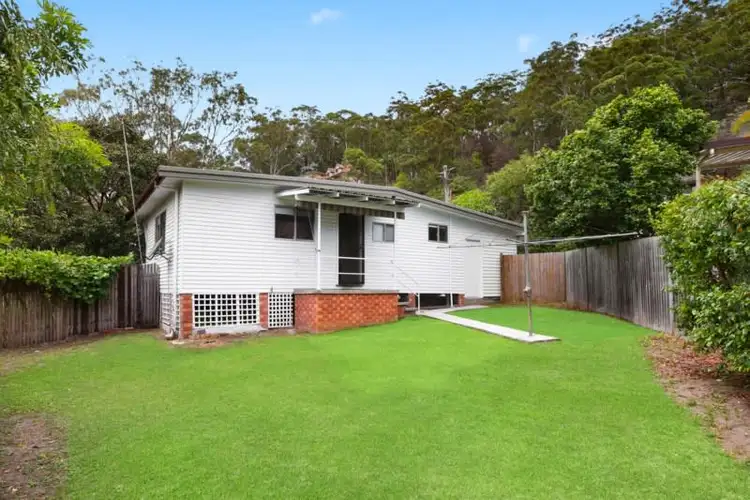 Sixth view of Homely house listing, 10 Tania Drive, Point Clare NSW 2250