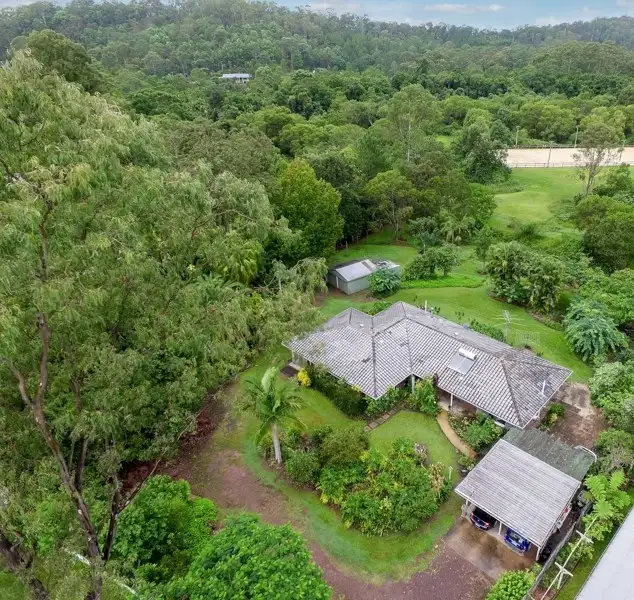 24 Mooloolah Road, Mooloolah Valley QLD 4553