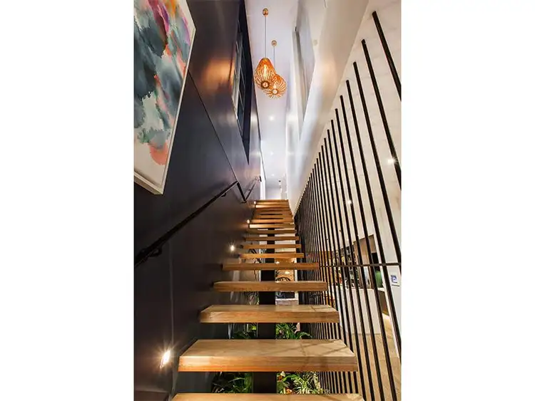 Fifth view of Homely apartment listing, 1/125 High Street, Prahran VIC 3181