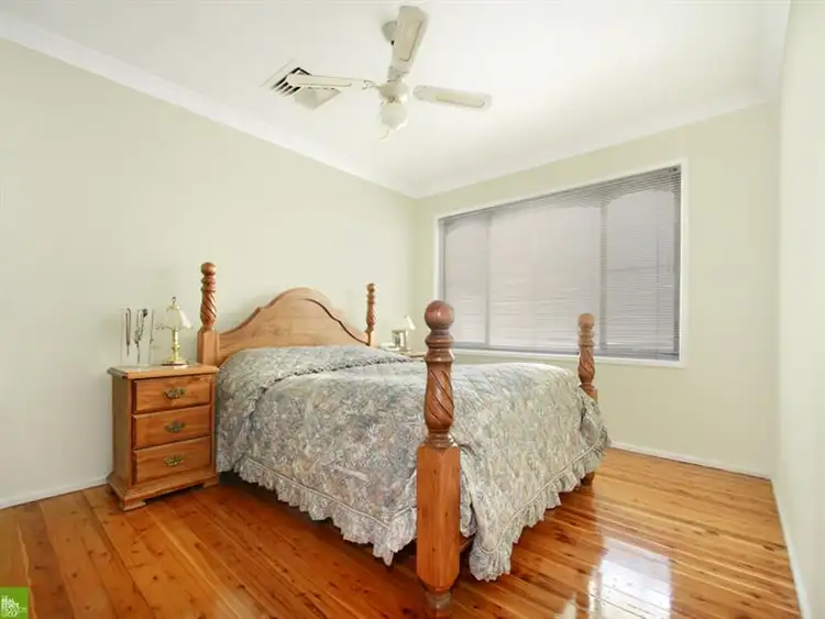 Fifth view of Homely house listing, 7 Ashley Avenue, Farmborough Heights NSW 2526