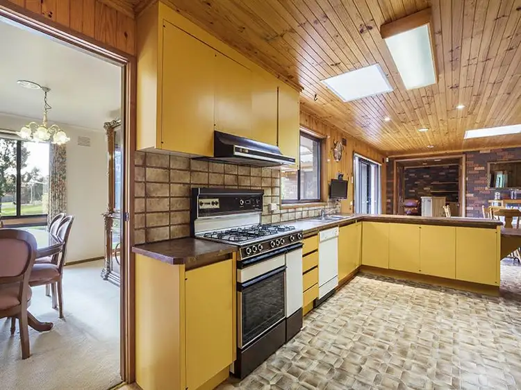 Fourth view of Homely house listing, 1 Browning Drive, Templestowe VIC 3106