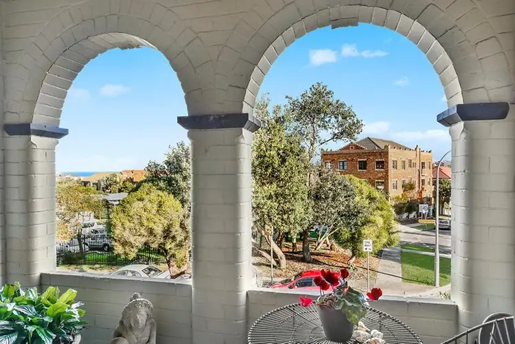 Fifth view of Homely apartment listing, 2/8 Hastings Parade, North Bondi NSW 2026