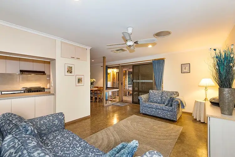 Fourth view of Homely house listing, 3 Randwick Court, Epping VIC 3076