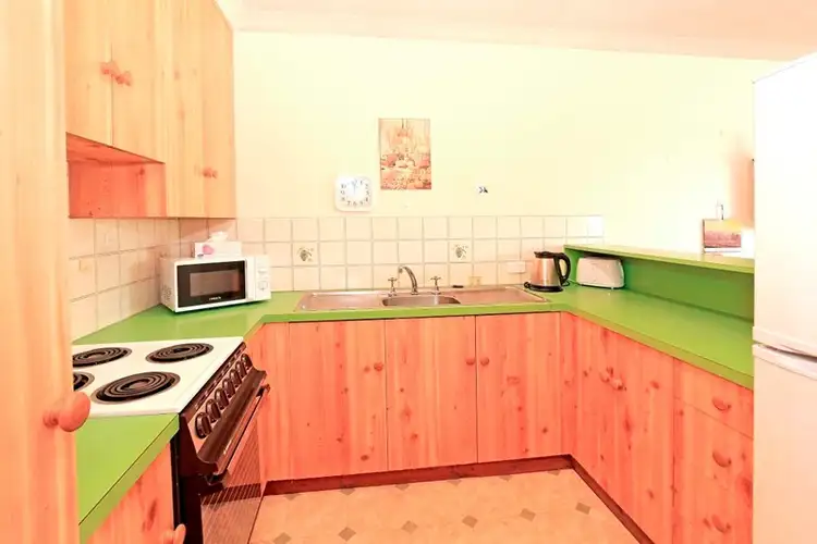 Fourth view of Homely unit listing, 2/104 Kent Street, Rockhampton City QLD 4700