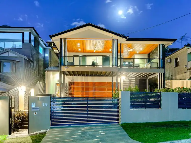 19 Ryan Avenue, Balmoral QLD 4171