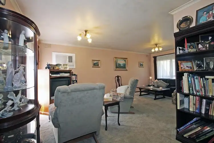 Second view of Homely villa listing, 2/3 Edithvale Road, Edithvale VIC 3196