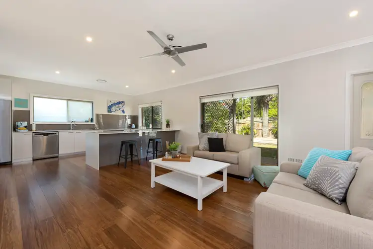 5 Talavera Street, Carindale QLD 4152