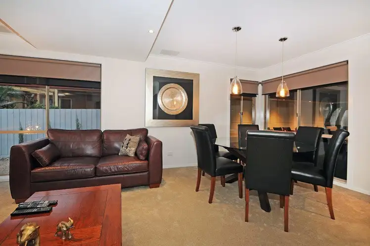 Fifth view of Homely house listing, 2 Clyne Place, Rowville VIC 3178