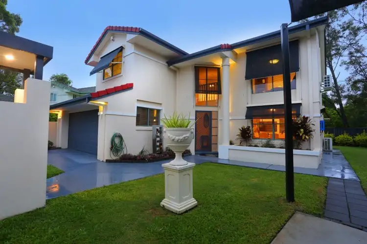 Second view of Homely house listing, 25 Royal Court, Ashmore QLD 4214
