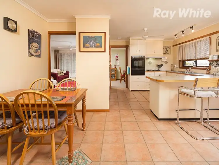 Fifth view of Homely house listing, 9 Yamba Street, Tallangatta VIC 3700