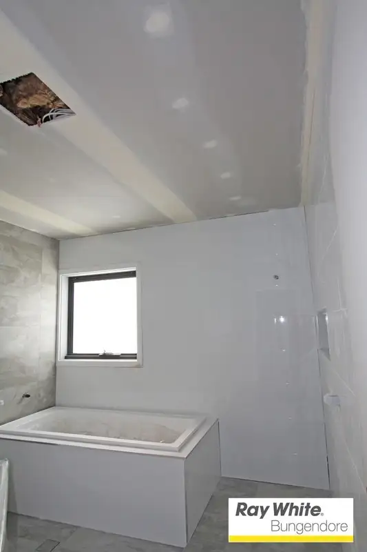 Sixth view of Homely house listing, 2 Bluskie Close, Bungendore NSW 2621