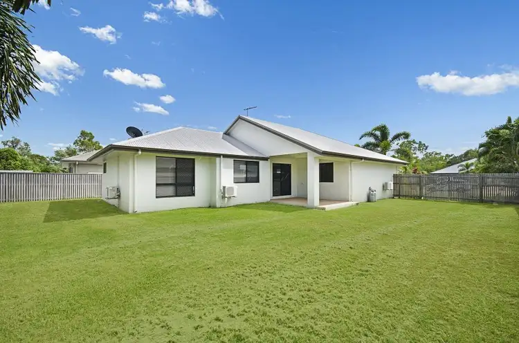 25 Coolaree Drive, Bushland Beach QLD 4818
