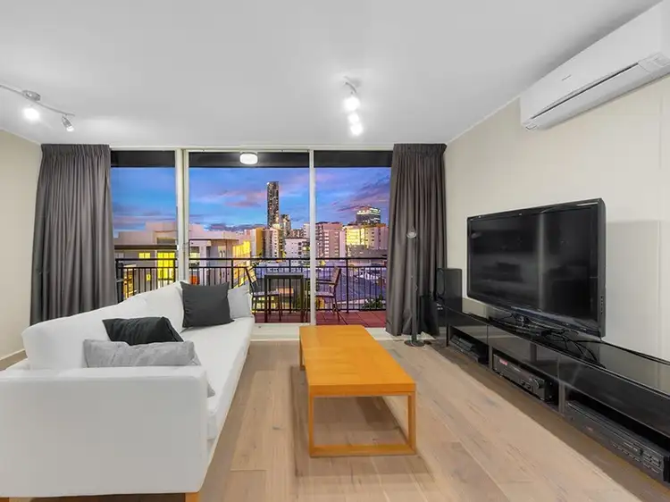 Second view of Homely apartment listing, 5B/28 Fortescue Street, Spring Hill QLD 4000