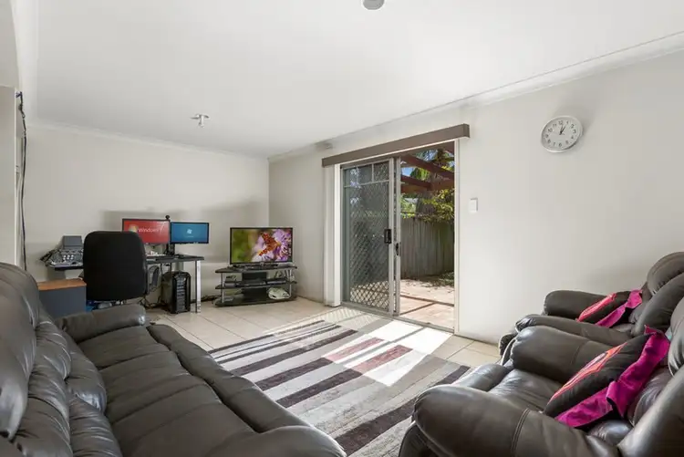 Second view of Homely townhouse listing, 4/9 Lawrence Close, Robertson QLD 4109